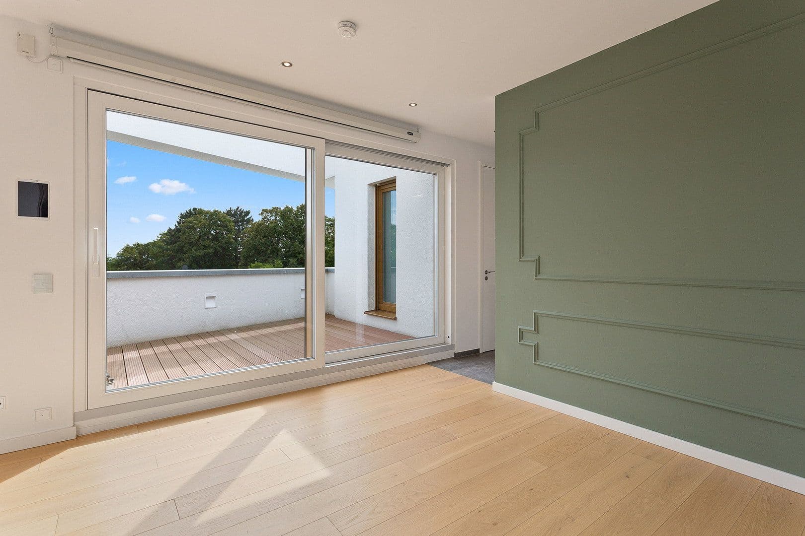 Prodej domu 169 m², pozemek 160 m², Höchsterstr. 11b, Liederbach am Taunus, Hessen Prodej domu 169 m², pozemek 160 m², Höchsterstr. 11b, Liederbach am Taunus, Hessen