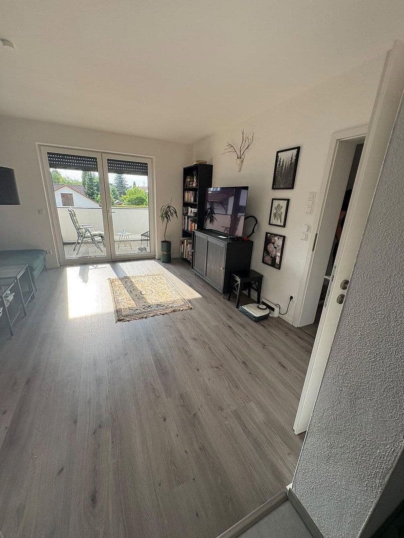 Pronájem bytu 2+kk 93 m², Am Seltengraben 4, Rottenburg am Neckar, Bádensko-Württembersko Pronájem bytu 2+kk 93 m², Am Seltengraben 4, Rottenburg am Neckar, Bádensko-Württembersko