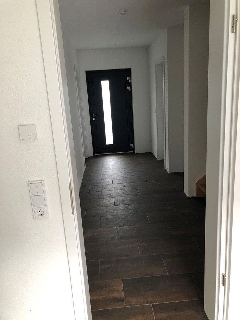 Pronájem domu 139 m², pozemek 225 m², Mühltal, Hessen Pronájem domu 139 m², pozemek 225 m², Mühltal, Hessen