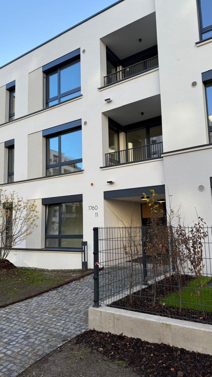 Prodej bytu 2+kk 43 m², Mužíkova, Praha, Praha Prodej bytu 2+kk 43 m², Mužíkova, Praha, Praha