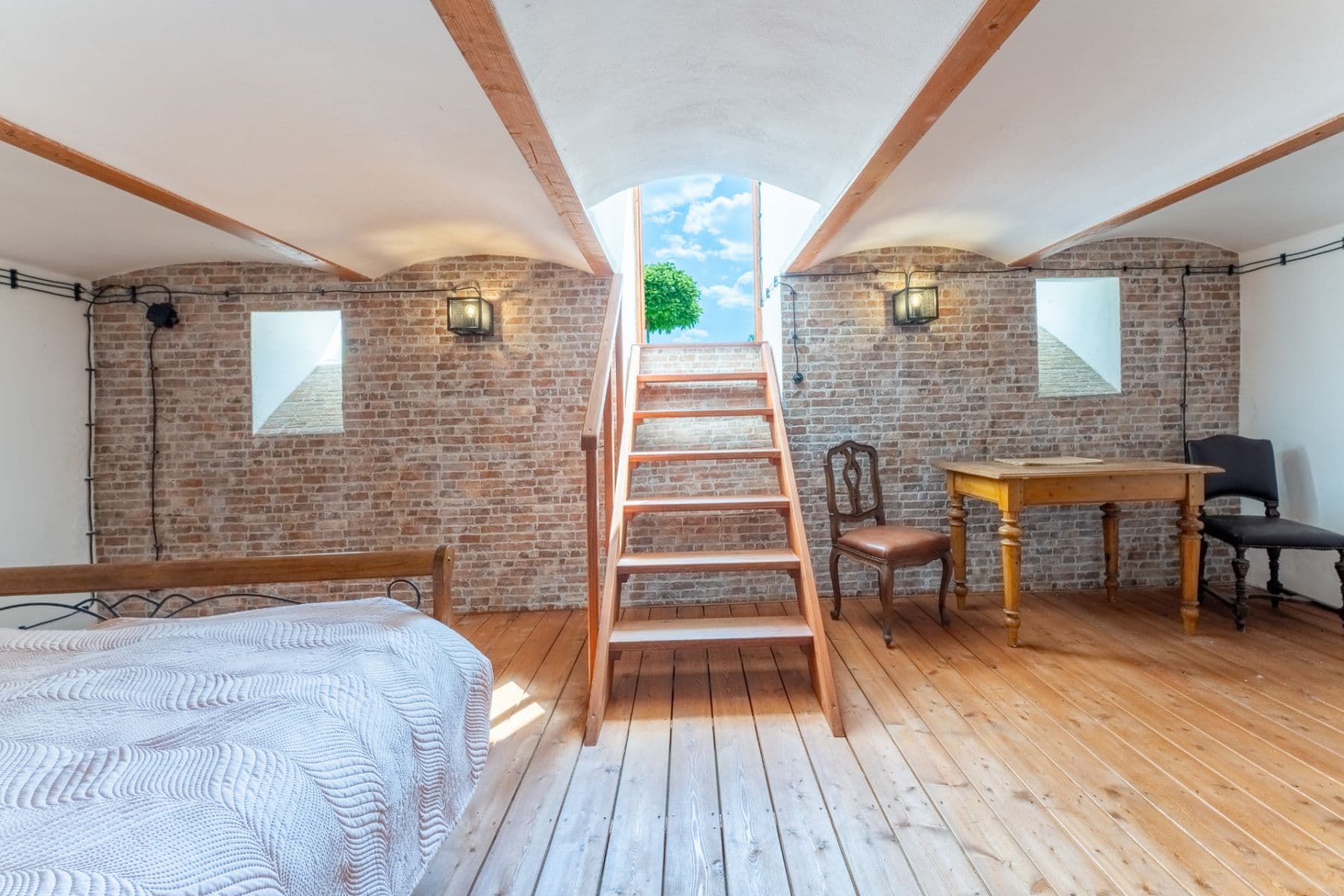 Prodej domu 926 m², pozemek 3.061 m², Sedlečko u Soběslavě, Jihočeský kraj Prodej domu 926 m², pozemek 3.061 m², Sedlečko u Soběslavě, Jihočeský kraj