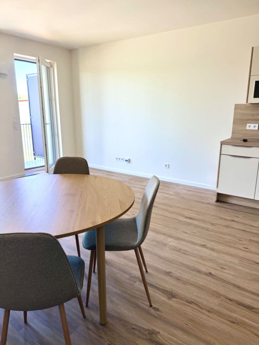 Pronájem bytu 2+kk 53 m², Ke křížku, Kladno, Středočeský kraj Pronájem bytu 2+kk 53 m², Ke křížku, Kladno, Středočeský kraj