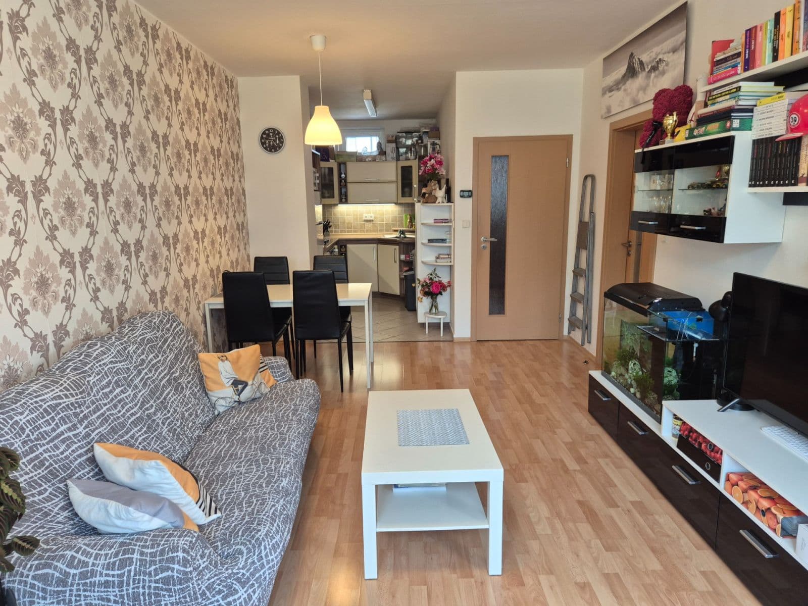 Pronájem bytu 2+kk 55 m², Poláčkova, Jihlava, Kraj Vysočina Pronájem bytu 2+kk 55 m², Poláčkova, Jihlava, Kraj Vysočina