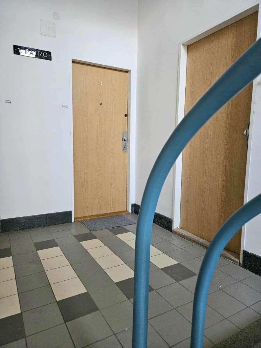 Pronájem bytu 1+kk 27 m², V Olšinách, Praha, Praha Pronájem bytu 1+kk 27 m², V Olšinách, Praha, Praha