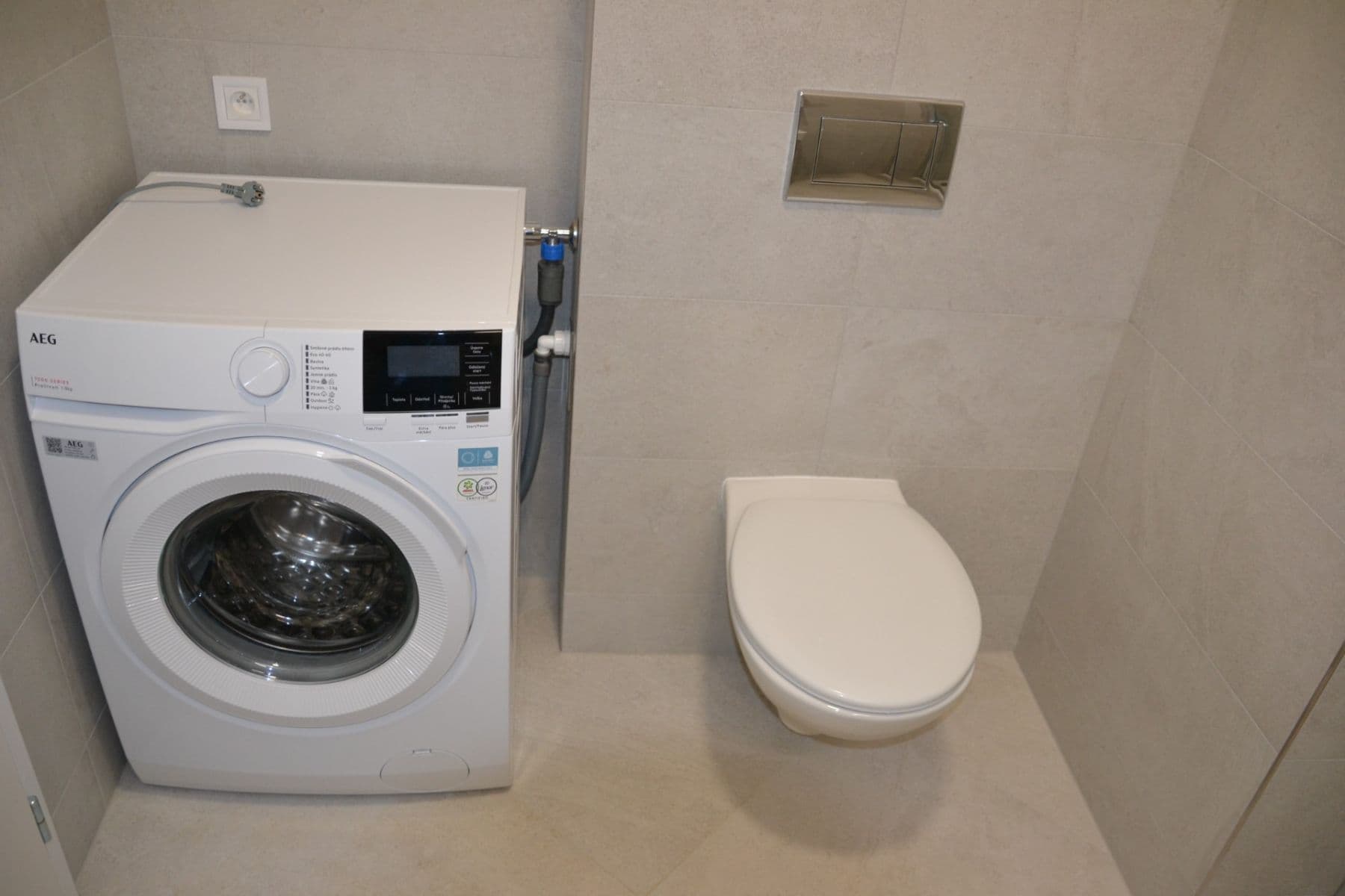 Pronájem bytu 2+kk 55 m², Gerstelova, Praha, Praha Pronájem bytu 2+kk 55 m², Gerstelova, Praha, Praha
