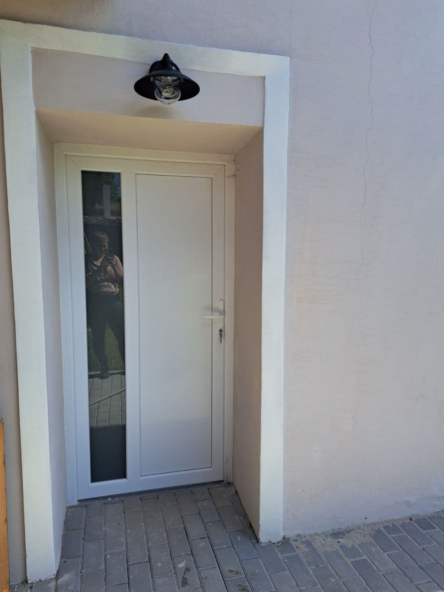 Pronájem bytu 2+1 58 m², Žatecká, Jesenice, Středočeský kraj Pronájem bytu 2+1 58 m², Žatecká, Jesenice, Středočeský kraj