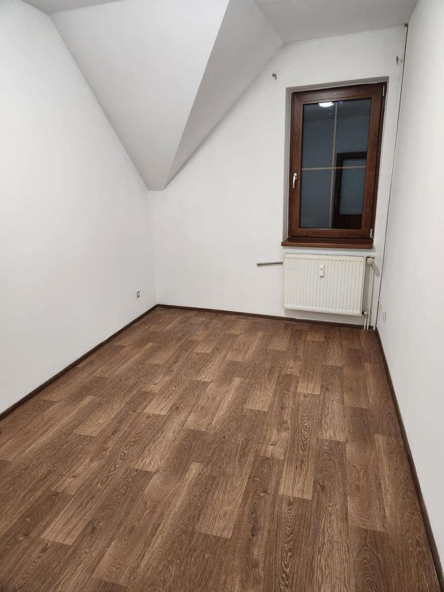 Pronájem bytu 3+kk 61 m², Rybova, Rožmitál pod Třemšínem, Středočeský kraj Pronájem bytu 3+kk 61 m², Rybova, Rožmitál pod Třemšínem, Středočeský kraj