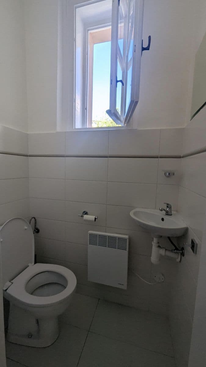 Pronájem bytu 1+kk 30 m², Jaurisova, Praha, Praha Pronájem bytu 1+kk 30 m², Jaurisova, Praha, Praha