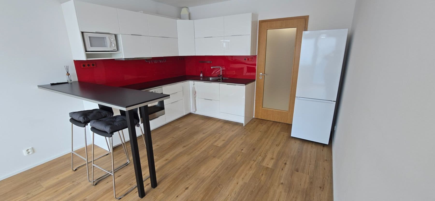 Pronájem bytu 1+kk 38 m², Za Pískovnou, Praha, Praha Pronájem bytu 1+kk 38 m², Za Pískovnou, Praha, Praha