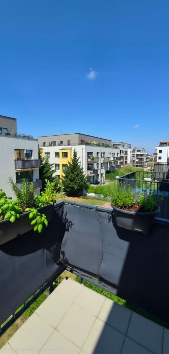 Pronájem bytu 1+kk 38 m², Za Pískovnou, Praha, Praha Pronájem bytu 1+kk 38 m², Za Pískovnou, Praha, Praha