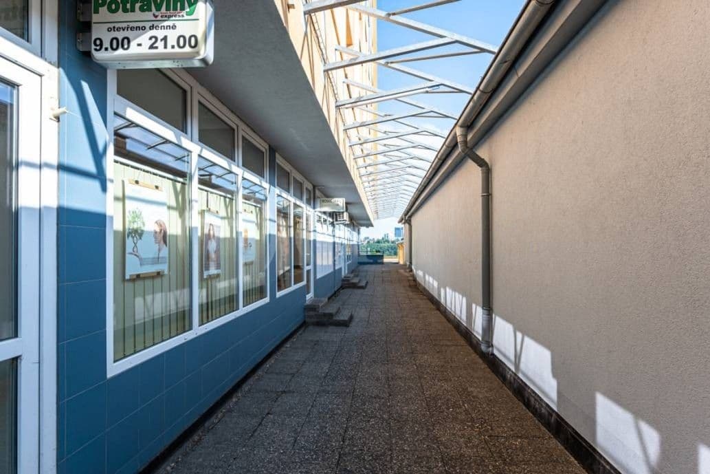 Pronájem bytu 1+kk 26 m², Štúrova, Praha, Praha Pronájem bytu 1+kk 26 m², Štúrova, Praha, Praha