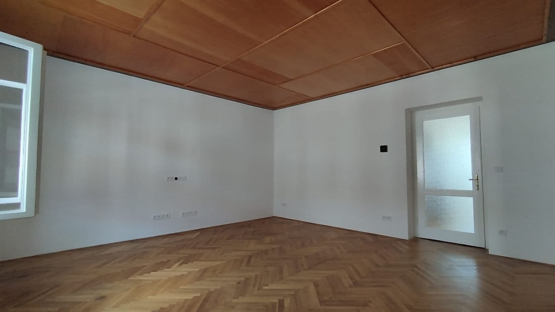 Pronájem bytu 3+1 91 m², Libušina, Roudnice nad Labem, Ústecký kraj Pronájem bytu 3+1 91 m², Libušina, Roudnice nad Labem, Ústecký kraj