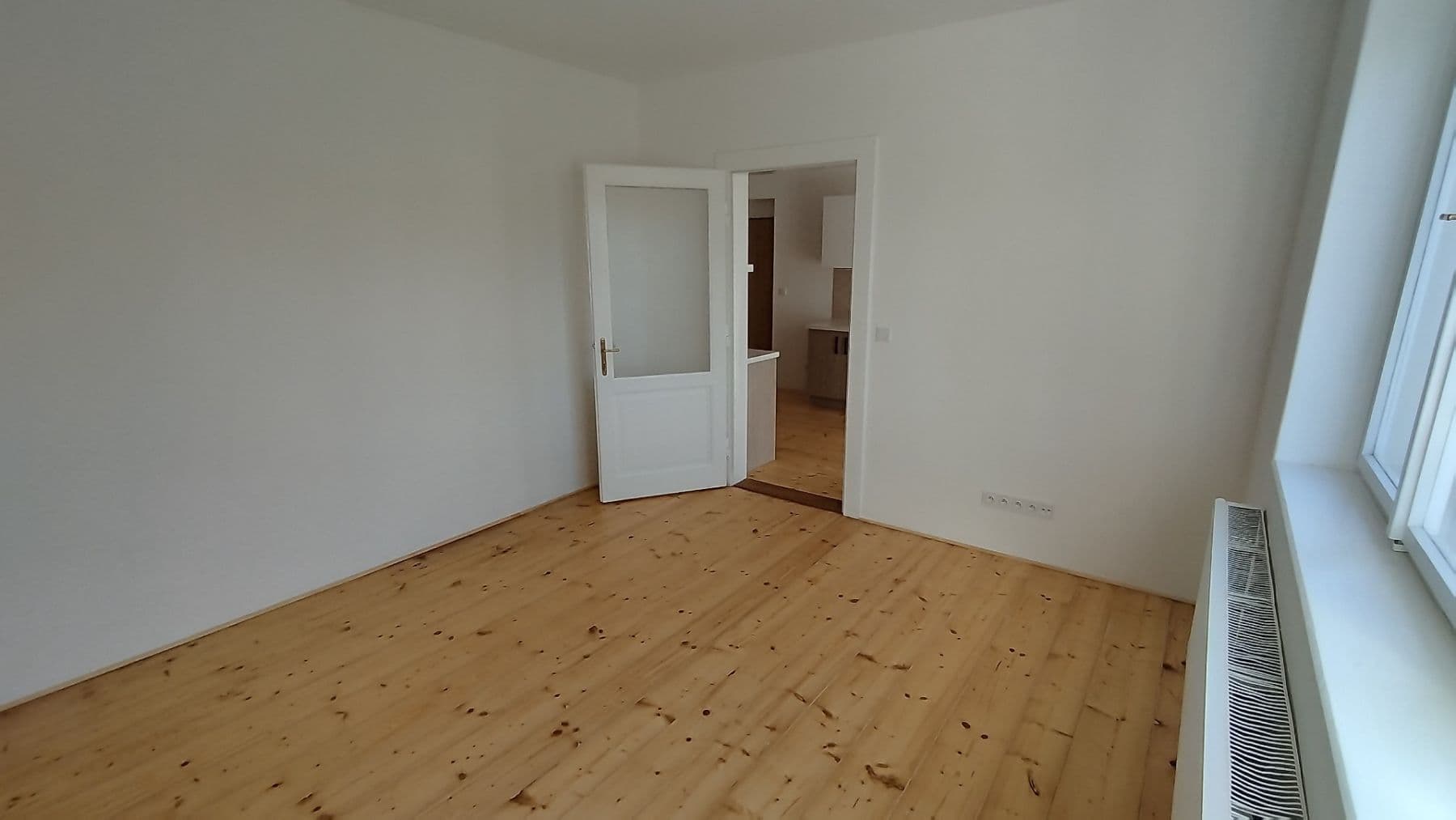 Pronájem bytu 3+1 91 m², Libušina, Roudnice nad Labem, Ústecký kraj Pronájem bytu 3+1 91 m², Libušina, Roudnice nad Labem, Ústecký kraj