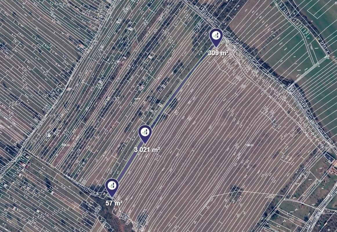 Prodej pozemku 1.111 m², Strážnice, Jihomoravský kraj Prodej pozemku 1.111 m², Strážnice, Jihomoravský kraj