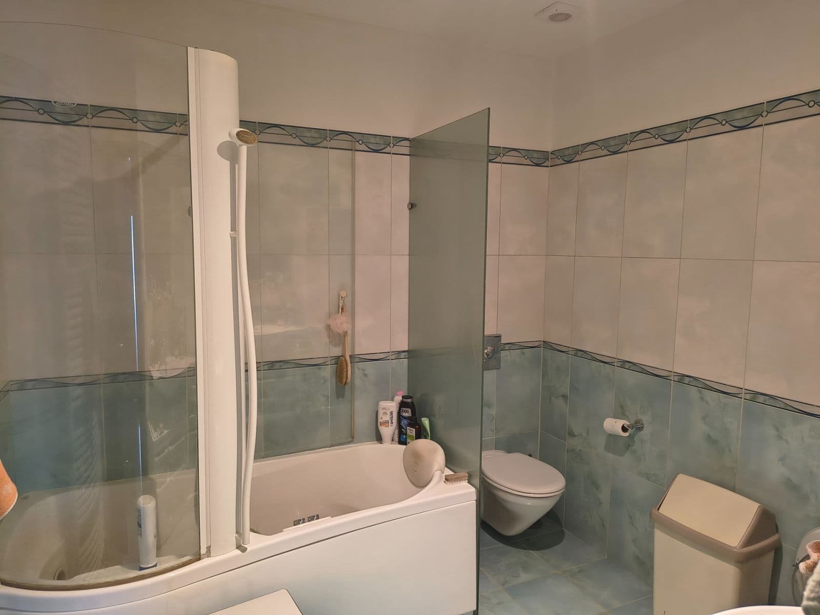 Pronájem bytu 4+kk 80 m², Víta Nejedlého, Chrudim, Pardubický kraj Pronájem bytu 4+kk 80 m², Víta Nejedlého, Chrudim, Pardubický kraj