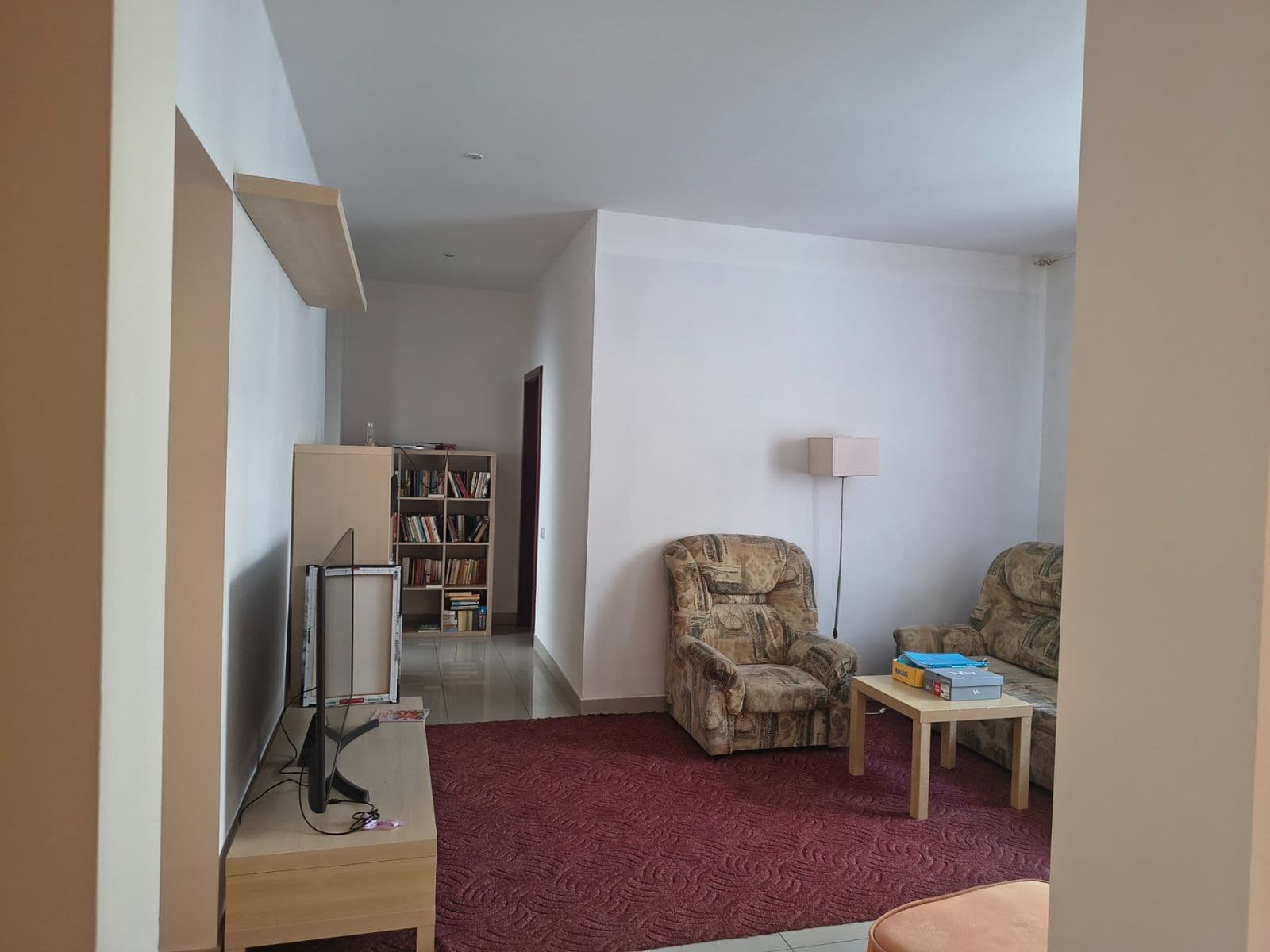 Pronájem bytu 4+kk 80 m², Víta Nejedlého, Chrudim, Pardubický kraj Pronájem bytu 4+kk 80 m², Víta Nejedlého, Chrudim, Pardubický kraj