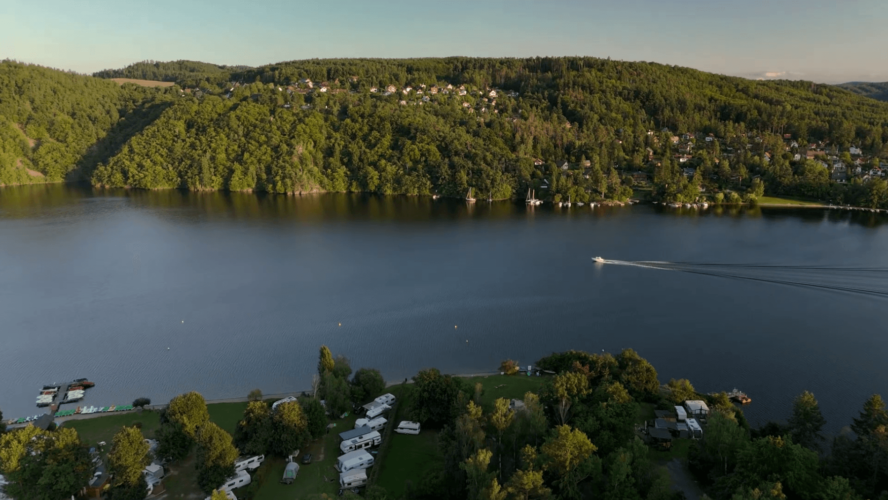 Prodej chaty, chalupy 43 m², pozemek 1.316 m², Ždaň, Slapy, Středočeský kraj Prodej chaty, chalupy 43 m², pozemek 1.316 m², Ždaň, Slapy, Středočeský kraj