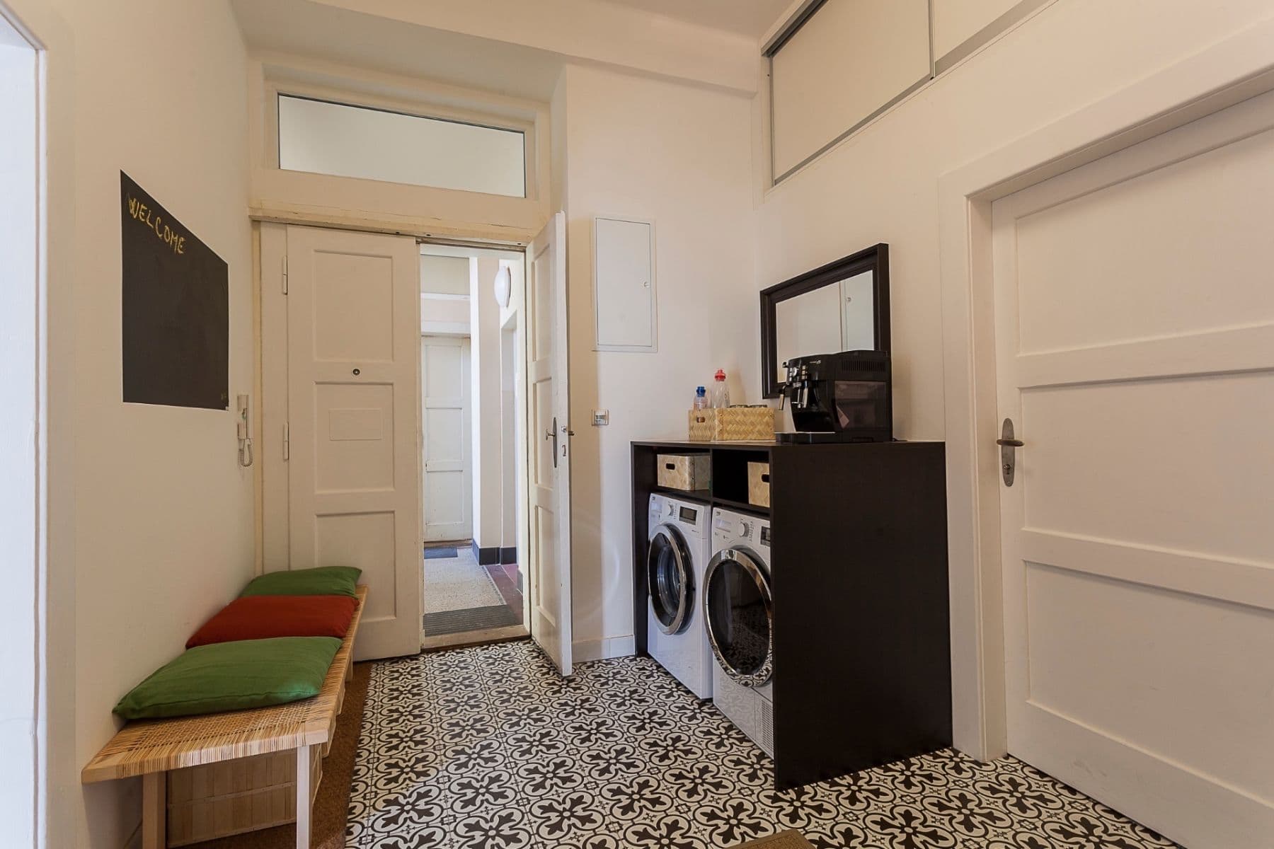 Pronájem bytu 1+kk 35 m², Sekaninova, Praha, Praha Pronájem bytu 1+kk 35 m², Sekaninova, Praha, Praha