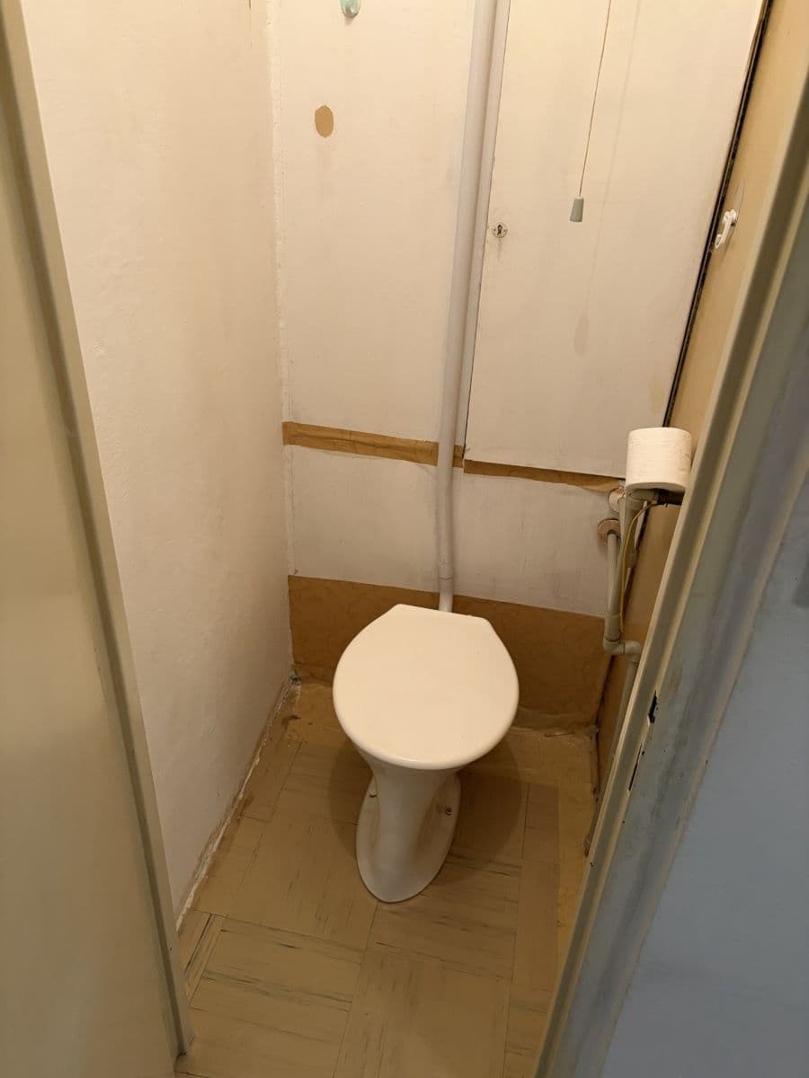 Pronájem bytu 2+1 55 m², Na Petřinách, Praha, Praha Pronájem bytu 2+1 55 m², Na Petřinách, Praha, Praha