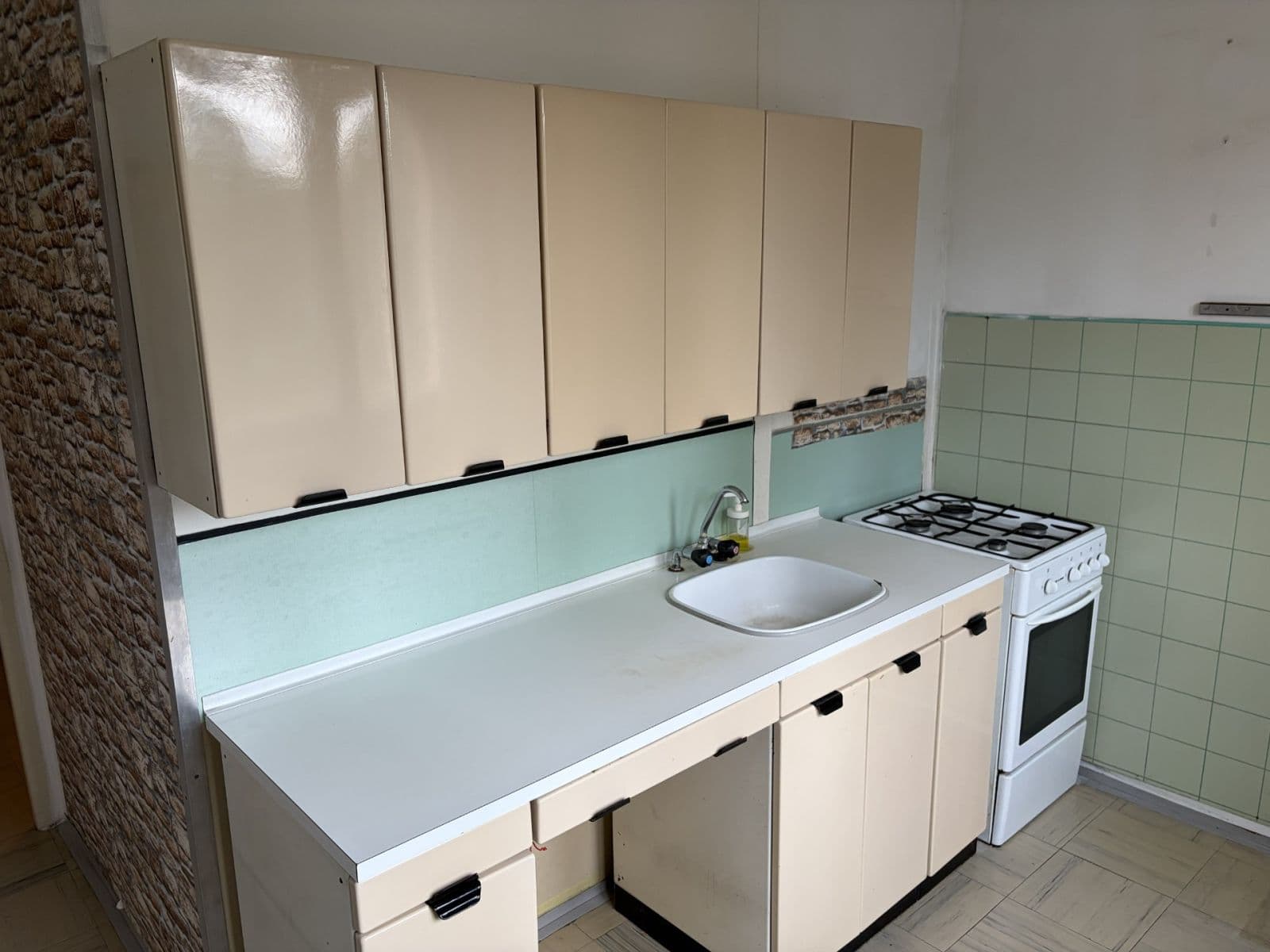 Pronájem bytu 2+1 55 m², Na Petřinách, Praha, Praha Pronájem bytu 2+1 55 m², Na Petřinách, Praha, Praha