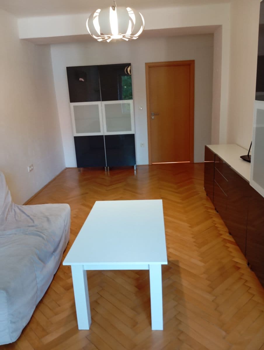 Pronájem bytu 2+1 53 m², Na Okraji, Praha, Praha Pronájem bytu 2+1 53 m², Na Okraji, Praha, Praha