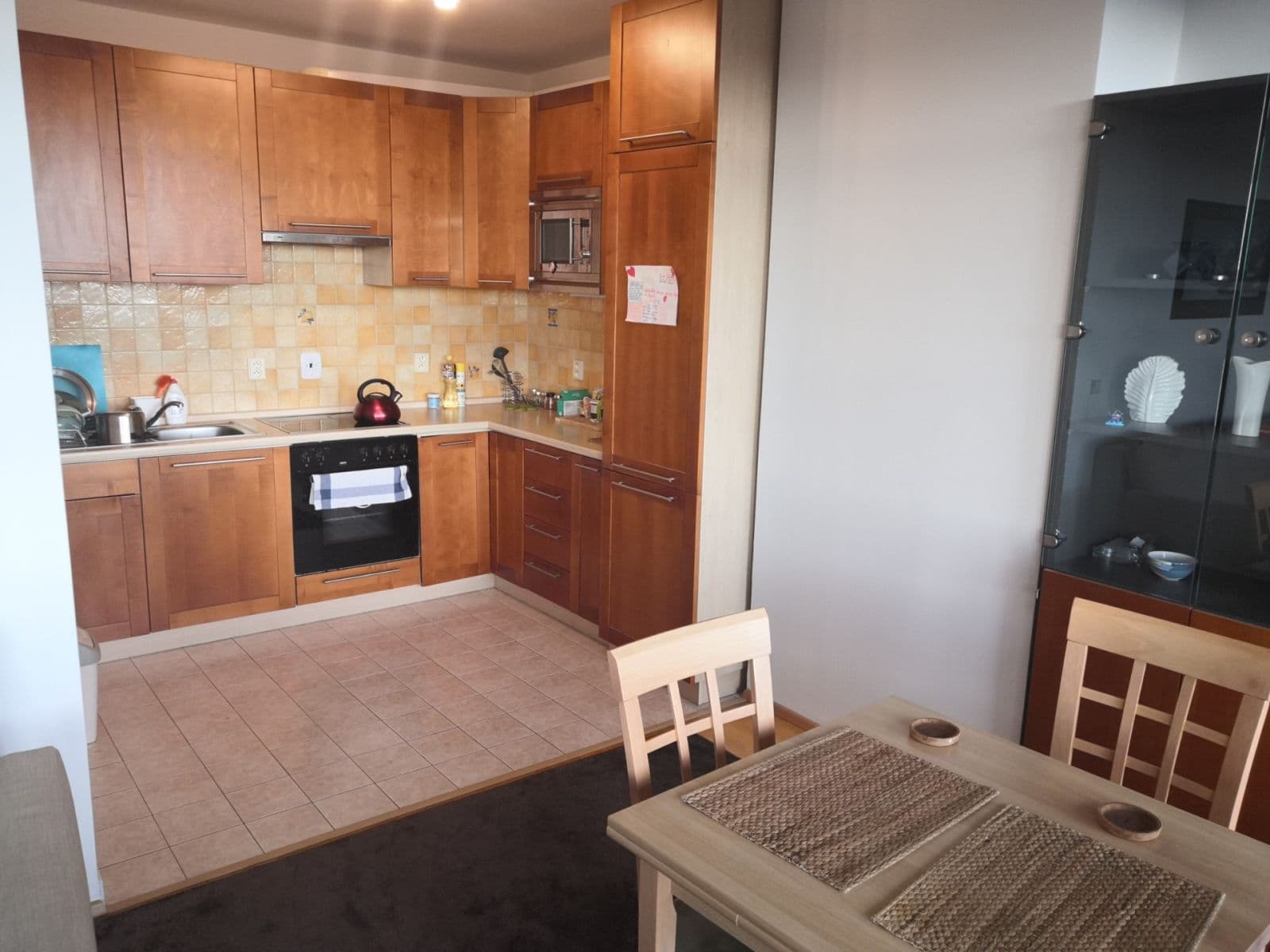 Prodej bytu 1+kk 46 m², Nad Okrouhlíkem, Praha, Praha Prodej bytu 1+kk 46 m², Nad Okrouhlíkem, Praha, Praha