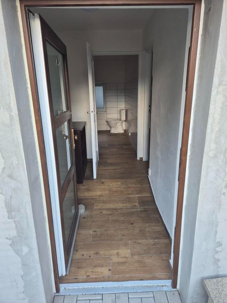 Pronájem bytu 2+kk 47 m², Dukelská, Horní Jelení, Pardubický kraj Pronájem bytu 2+kk 47 m², Dukelská, Horní Jelení, Pardubický kraj