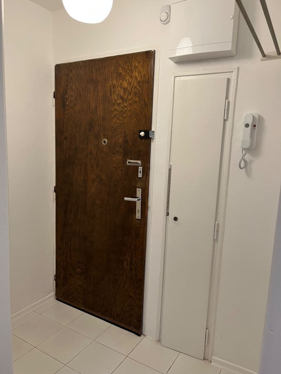 Pronájem bytu 2+kk 52 m², Puškinovo náměstí, Praha, Praha Pronájem bytu 2+kk 52 m², Puškinovo náměstí, Praha, Praha