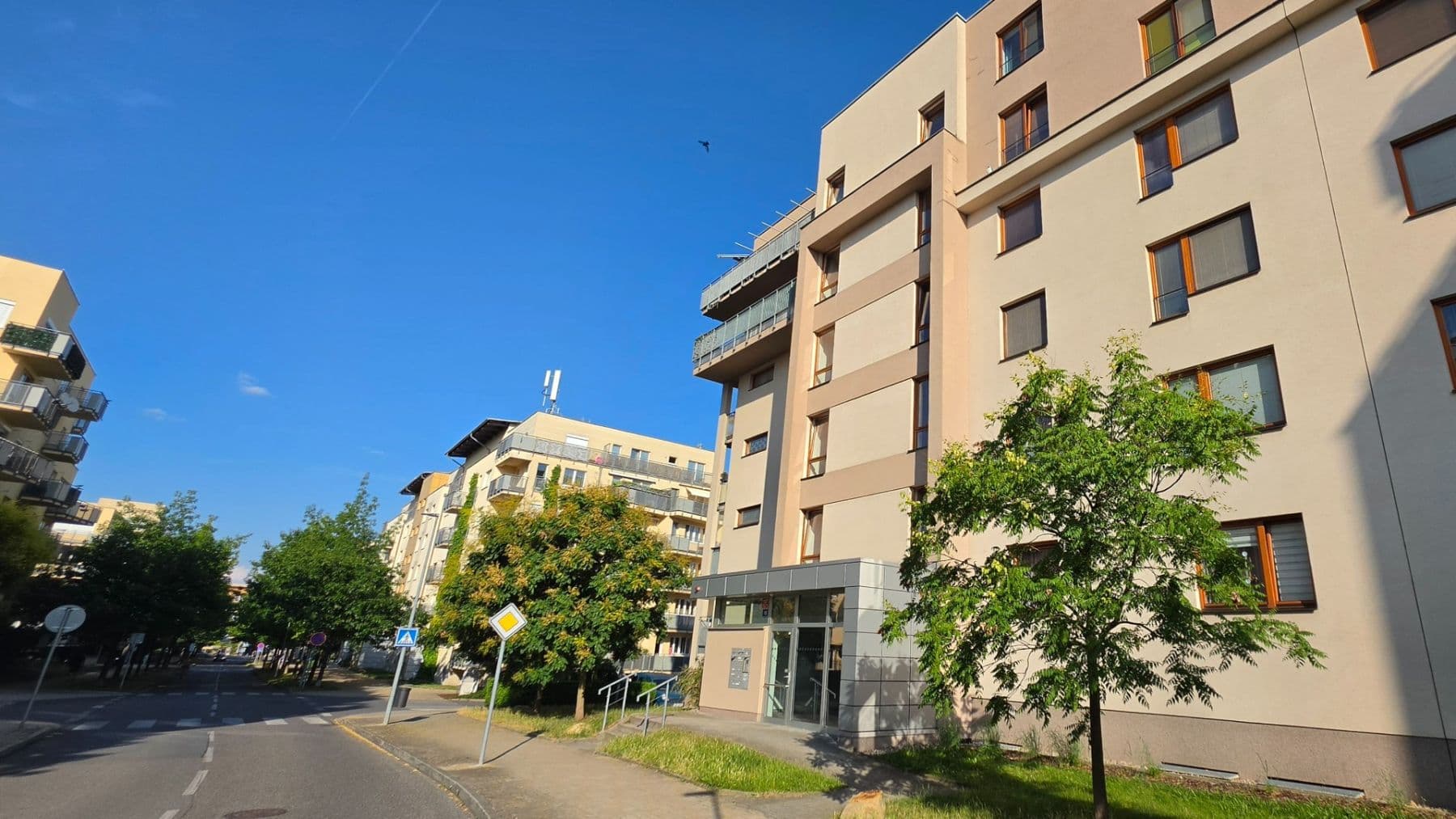 Pronájem bytu 2+kk 63 m², Bratislavská, Praha, Praha Pronájem bytu 2+kk 63 m², Bratislavská, Praha, Praha