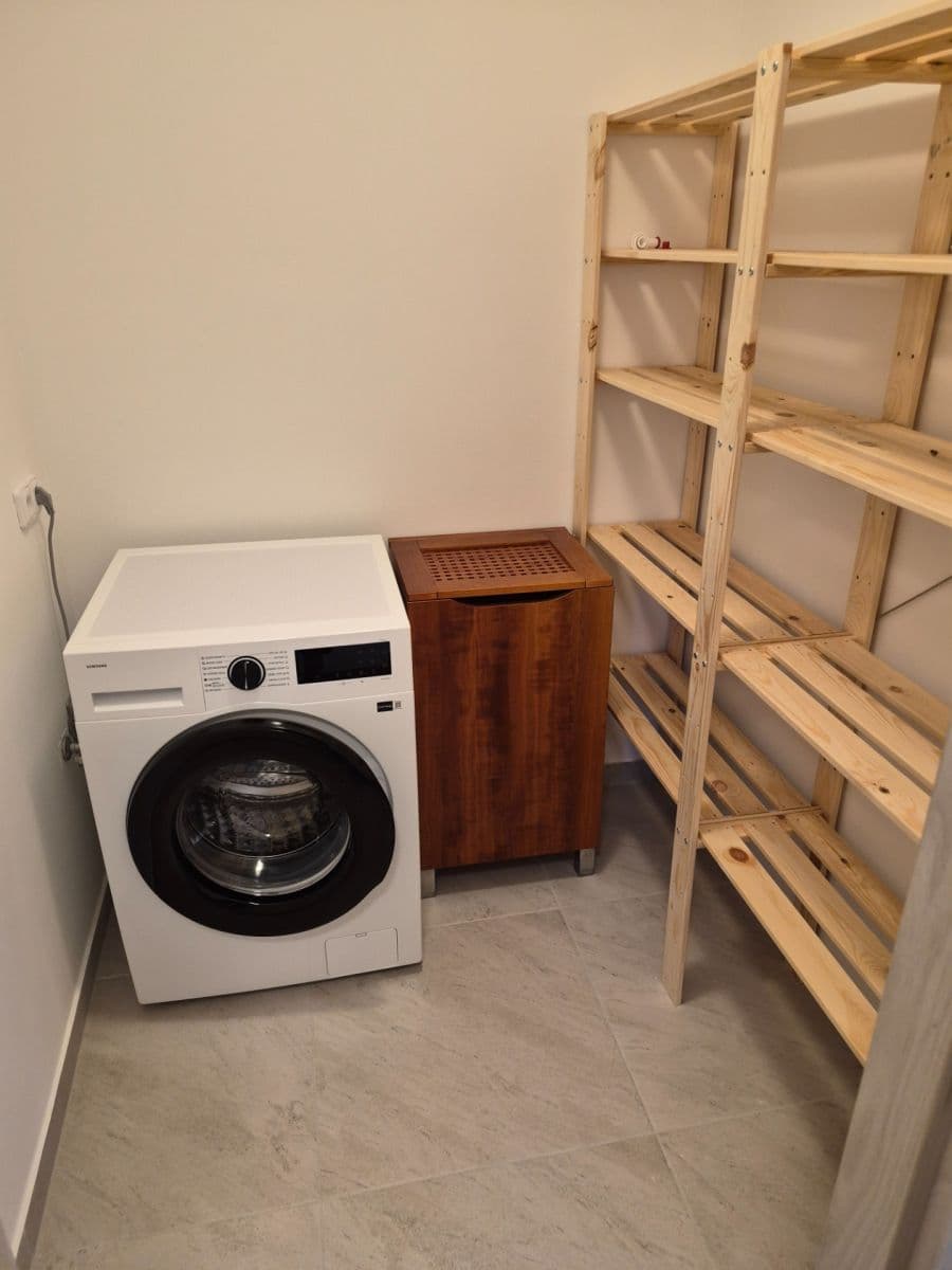 Pronájem bytu 3+kk 80 m², Běhounkova, Praha, Praha Pronájem bytu 3+kk 80 m², Běhounkova, Praha, Praha