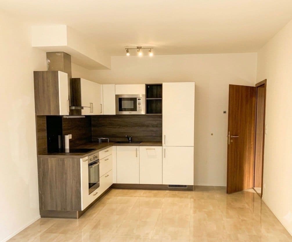Pronájem bytu 2+kk 60 m², Praha, Praha Pronájem bytu 2+kk 60 m², Praha, Praha