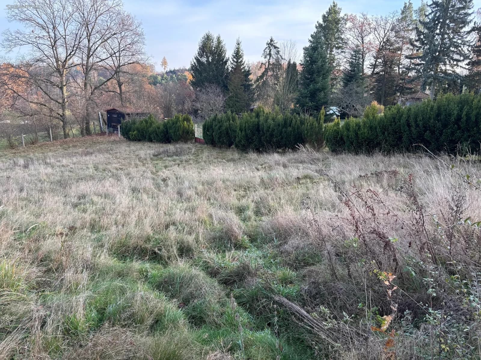 Prodej pozemku 1.253 m², Na Vrchách, Mirošovice, Středočeský kraj Prodej pozemku 1.253 m², Na Vrchách, Mirošovice, Středočeský kraj