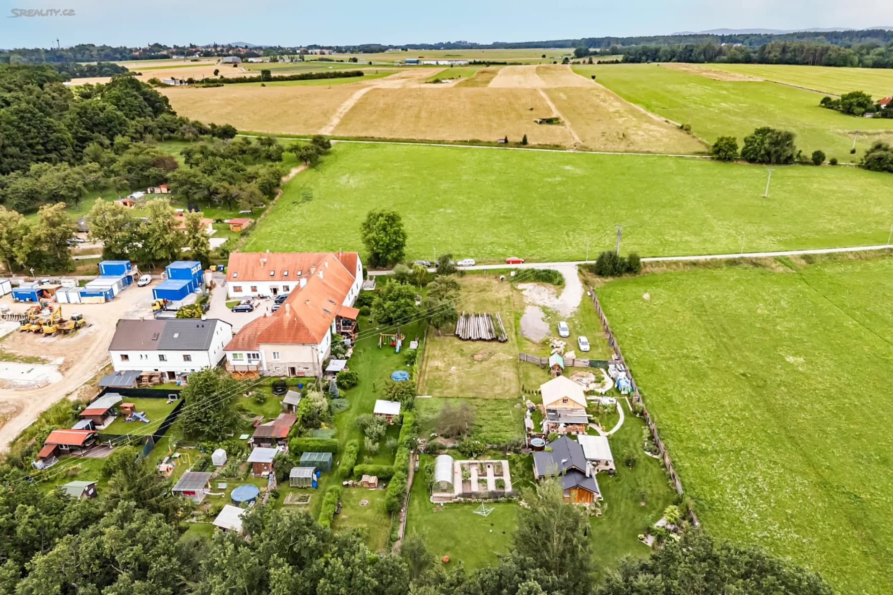 Prodej pozemku 1.949 m², Boršov nad Vltavou, Jihočeský kraj Prodej pozemku 1.949 m², Boršov nad Vltavou, Jihočeský kraj