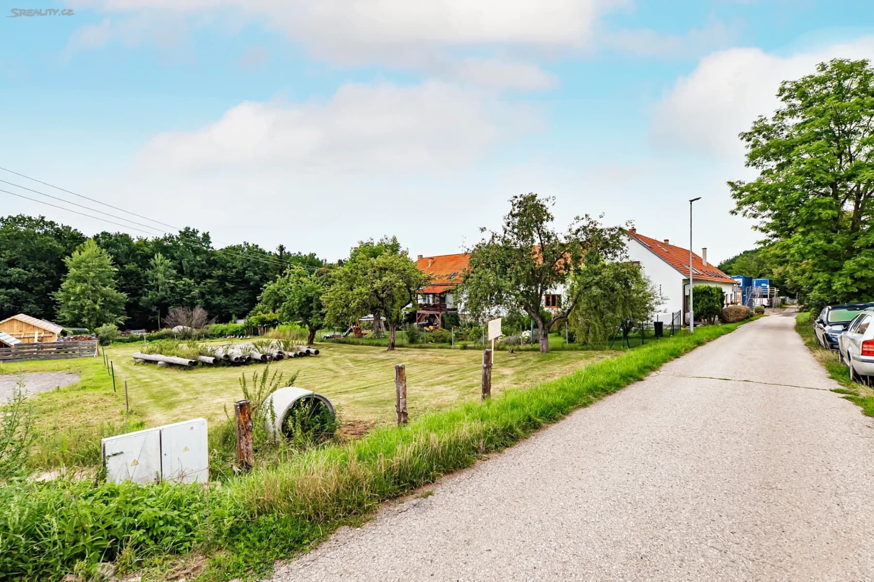 Prodej pozemku 1.949 m², Boršov nad Vltavou, Jihočeský kraj Prodej pozemku 1.949 m², Boršov nad Vltavou, Jihočeský kraj