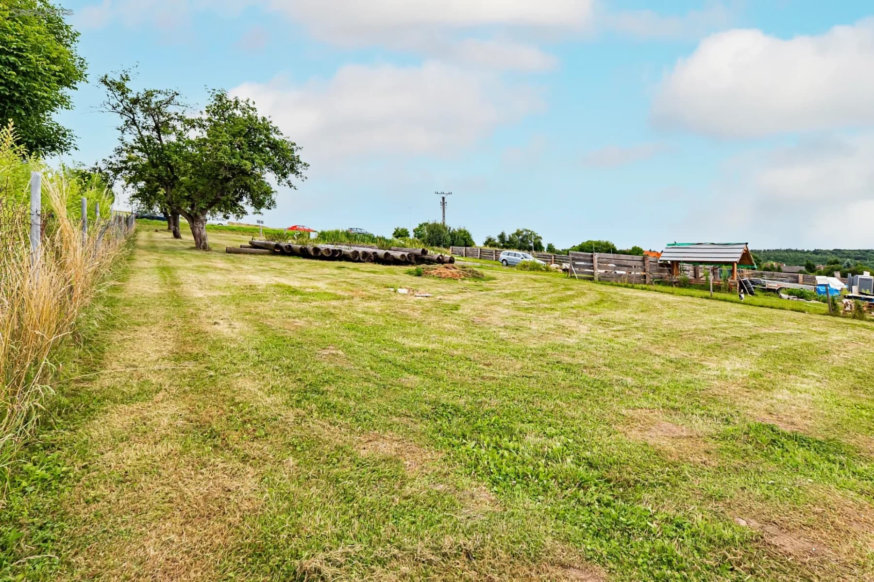 Prodej pozemku 1.949 m², Boršov nad Vltavou, Jihočeský kraj Prodej pozemku 1.949 m², Boršov nad Vltavou, Jihočeský kraj
