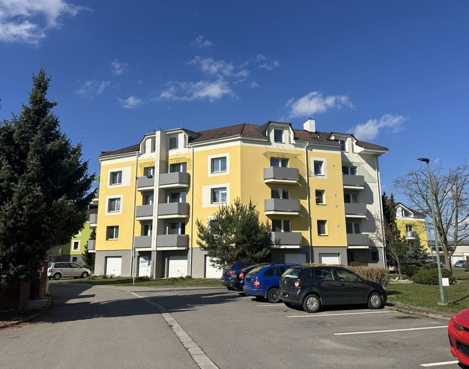 Prodej bytu 2+1 55 m², Nejedlého, Sezemice, Pardubický kraj Prodej bytu 2+1 55 m², Nejedlého, Sezemice, Pardubický kraj