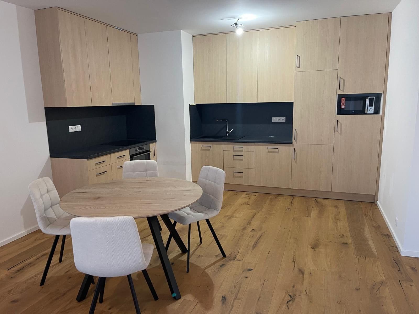 Pronájem bytu 2+kk 66 m², Ramonova, Praha, Praha Pronájem bytu 2+kk 66 m², Ramonova, Praha, Praha