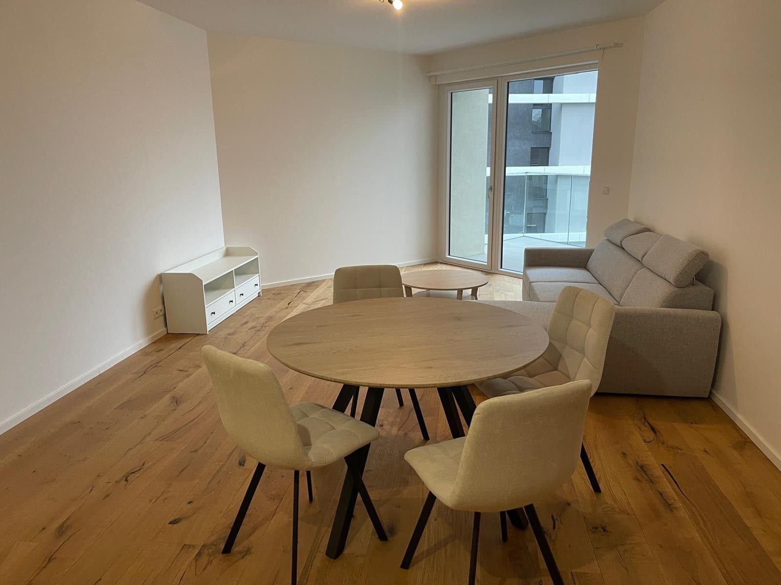 Pronájem bytu 2+kk 66 m², Ramonova, Praha, Praha Pronájem bytu 2+kk 66 m², Ramonova, Praha, Praha