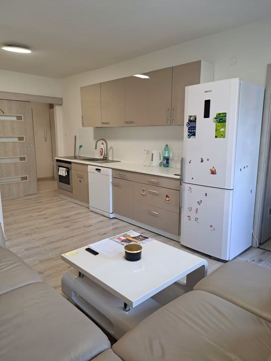 Prodej bytu 2+kk 52 m², Jindřišská, Pardubice, Pardubický kraj Prodej bytu 2+kk 52 m², Jindřišská, Pardubice, Pardubický kraj