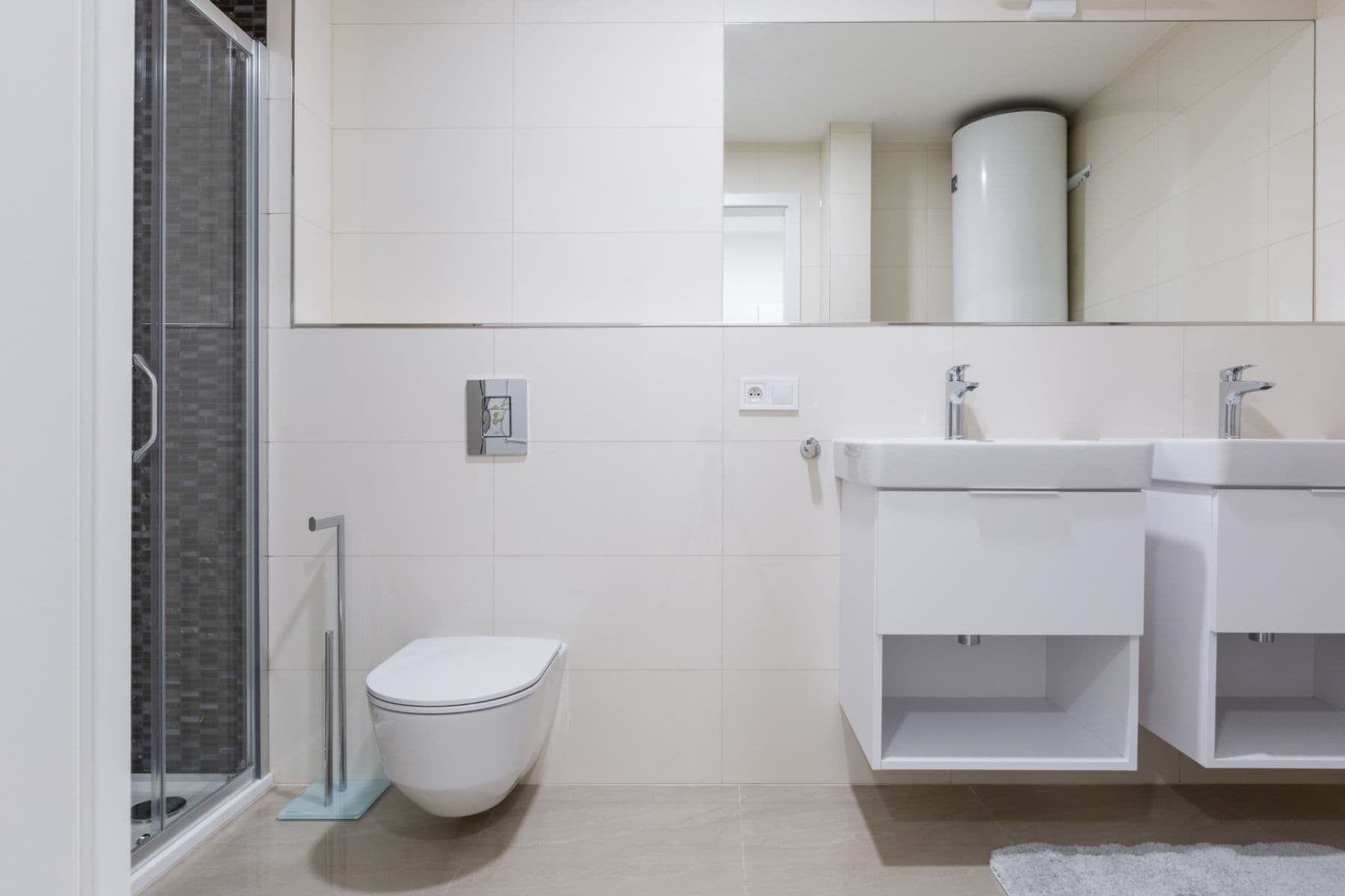 Pronájem bytu 2+kk 70 m², Varšavská, Praha, Praha Pronájem bytu 2+kk 70 m², Varšavská, Praha, Praha