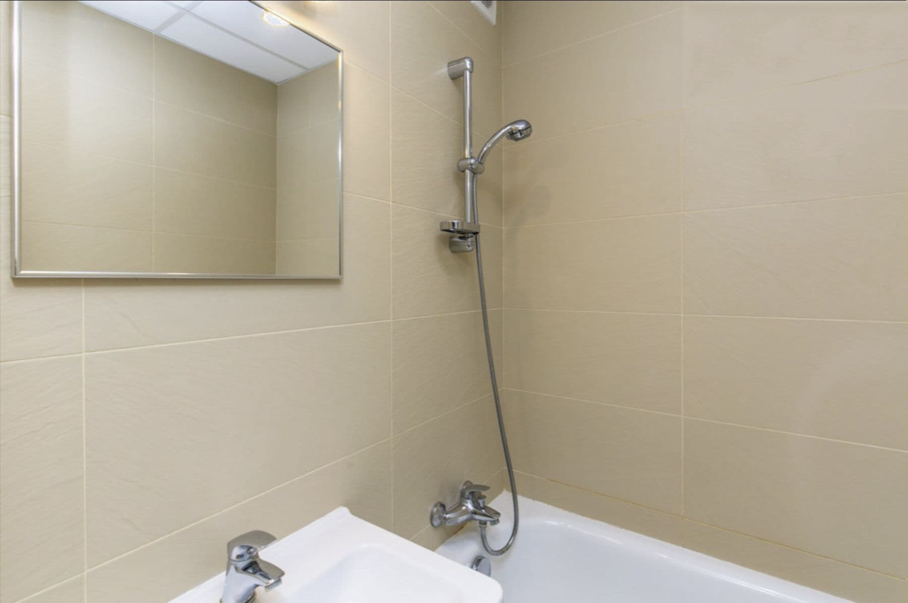 Pronájem bytu 1+1 36 m², Na Vrcholu, Praha, Praha Pronájem bytu 1+1 36 m², Na Vrcholu, Praha, Praha