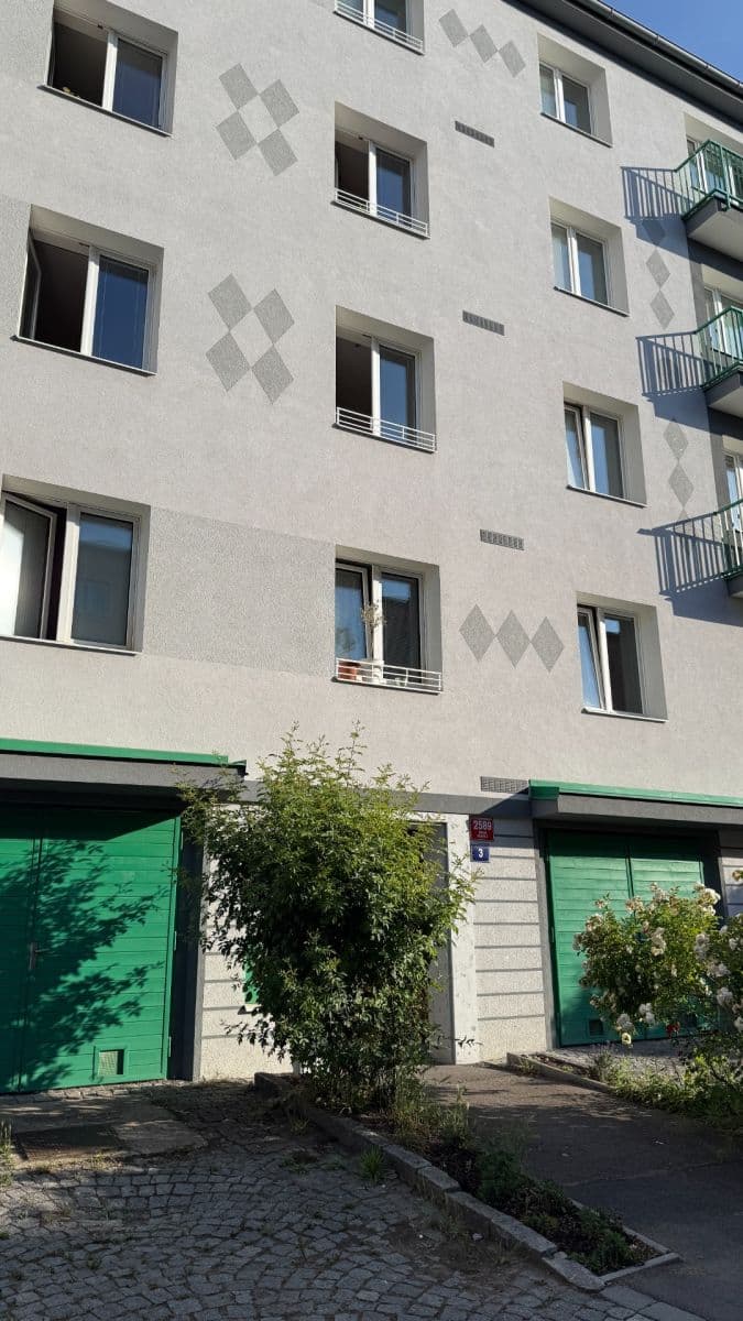 Pronájem bytu 1+1 36 m², Na Vrcholu, Praha, Praha Pronájem bytu 1+1 36 m², Na Vrcholu, Praha, Praha