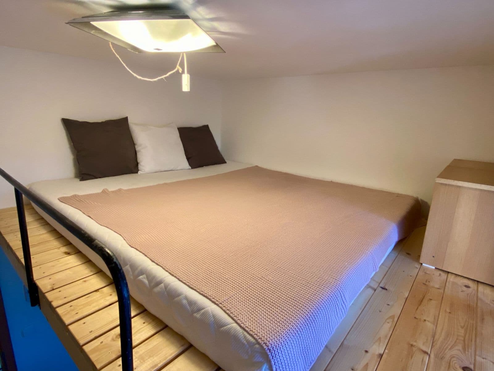 Pronájem bytu 2+kk 40 m², Na Krutci, Praha, Praha Pronájem bytu 2+kk 40 m², Na Krutci, Praha, Praha