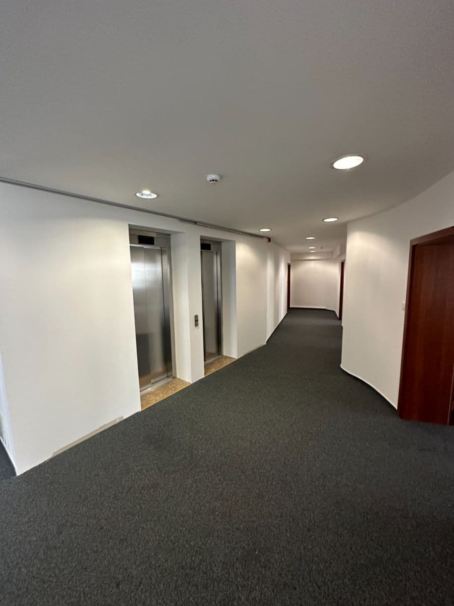 Pronájem kanceláře 27 m², Truhlářská, Praha, Praha Pronájem kanceláře 27 m², Truhlářská, Praha, Praha