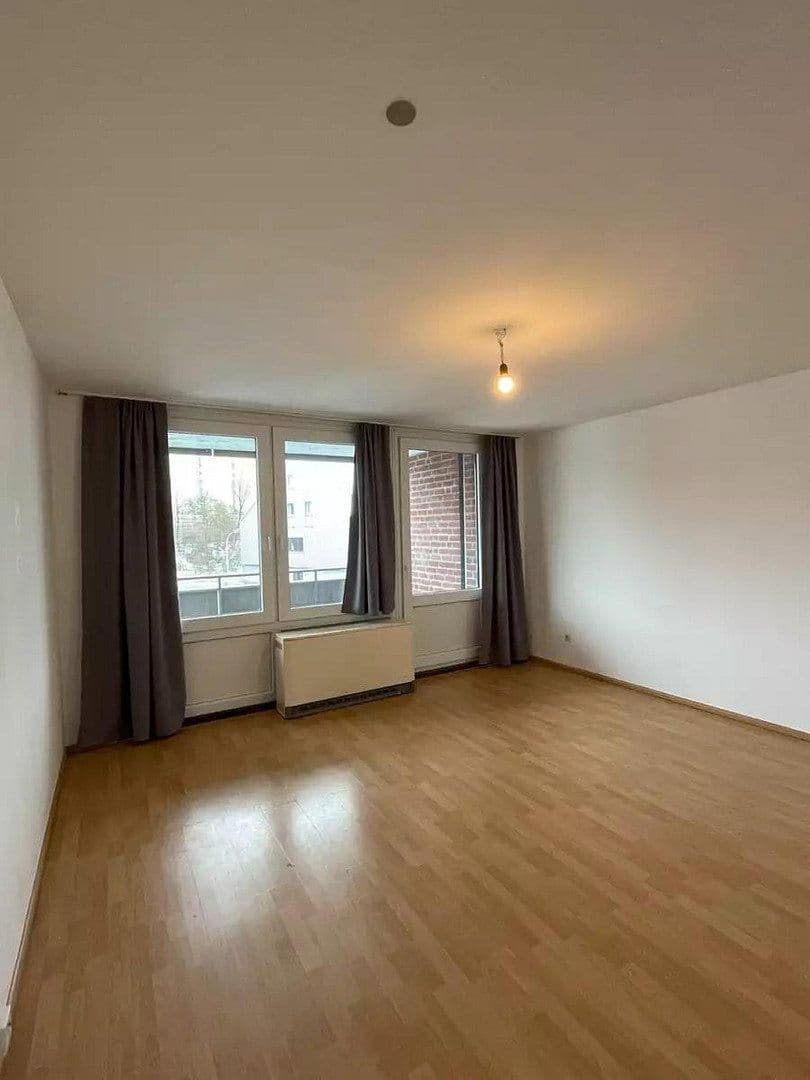 Pronájem bytu 1+1 32 m², Schölkestraße 6, Braunschweig, Dolní Sasko Pronájem bytu 1+1 32 m², Schölkestraße 6, Braunschweig, Dolní Sasko