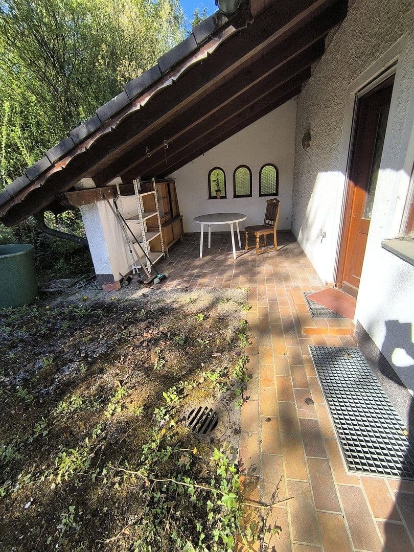 Prodej domu 169 m², pozemek 987 m², Prälat Mühldorferstr.12, Bad Griesbach i.Rottal, Bavorsko Prodej domu 169 m², pozemek 987 m², Prälat Mühldorferstr.12, Bad Griesbach i.Rottal, Bavorsko