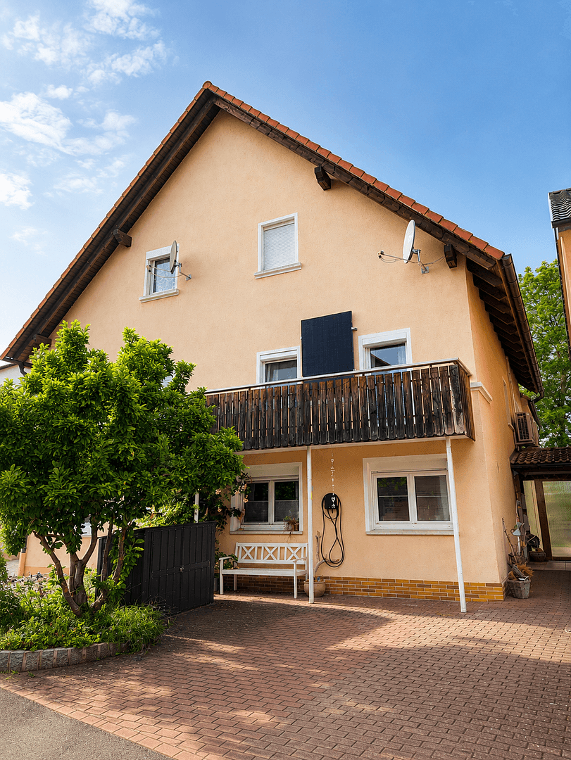 Prodej domu 190 m², pozemek 305 m², Thurnau, Bavorsko Prodej domu 190 m², pozemek 305 m², Thurnau, Bavorsko
