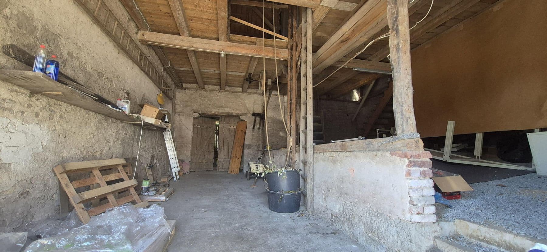 Prodej domu 153 m², pozemek 512 m², Mühlacker, Bádensko-Württembersko Prodej domu 153 m², pozemek 512 m², Mühlacker, Bádensko-Württembersko