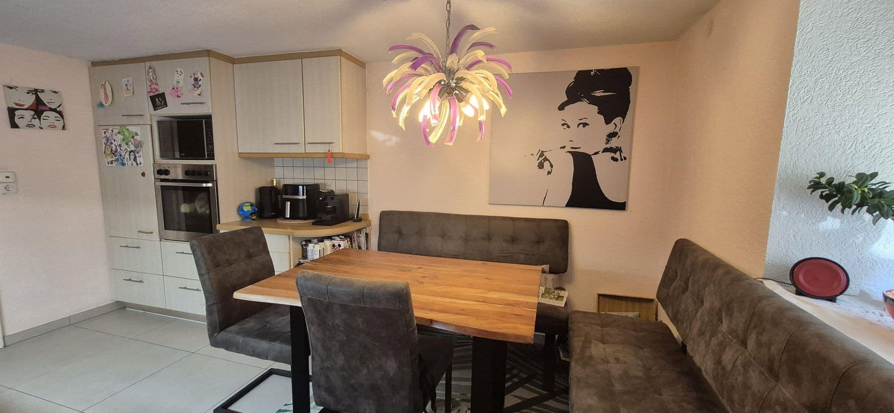 Prodej domu 153 m², pozemek 512 m², Mühlacker, Bádensko-Württembersko Prodej domu 153 m², pozemek 512 m², Mühlacker, Bádensko-Württembersko