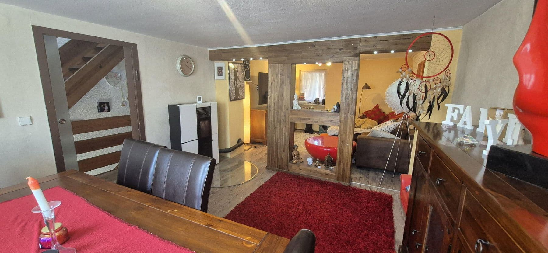 Prodej domu 153 m², pozemek 512 m², Mühlacker, Bádensko-Württembersko Prodej domu 153 m², pozemek 512 m², Mühlacker, Bádensko-Württembersko